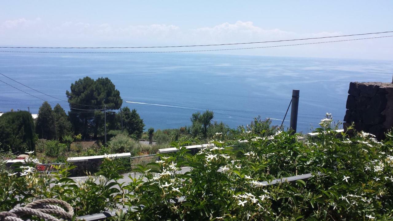 Salina Acroeoliano Suite In Villa Leni Exteriér fotografie